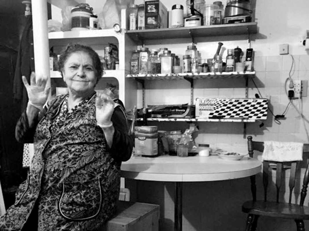 Sicilian grandmothers / pasta & pesto sauce / EnjoyLivingAbroad.com