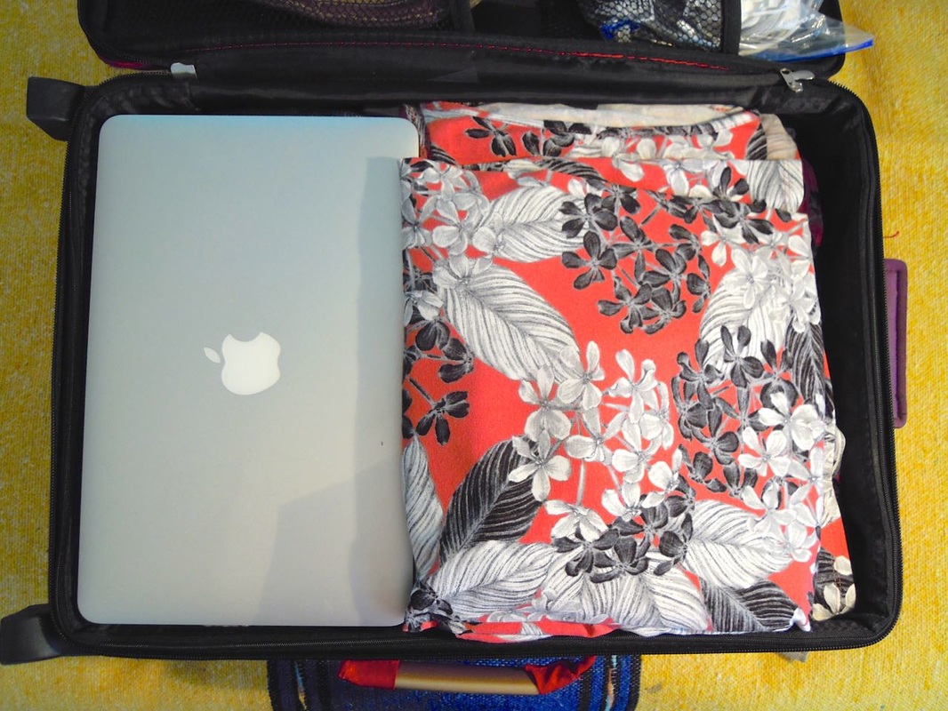 11 Top Pro Packing Tips | Karen McCann