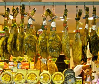 Eat more ham, doctor advises / Mediterranean Comfort Food Tour / Karen McCann / EnjoyLivingAbroad.com