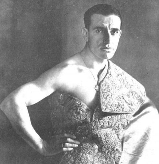 Juan Belmonte, 1926 / Bullfighting bars, bullfighting culture, Seville, Spain / Out to Lunch / Karen McCann / EnjoyLivingAbroad.com