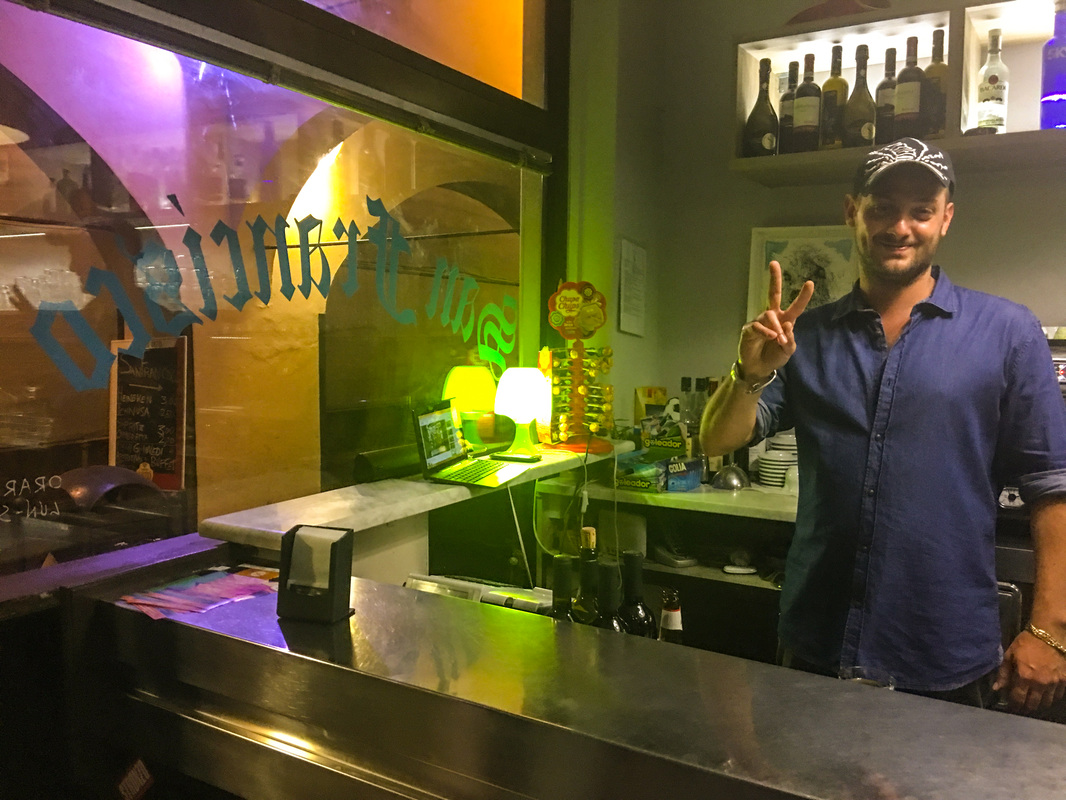 San Francisco Dive Bar / Dive Bars of Northern Italy / Karen McCann / EnjoyLivingAbroad.com