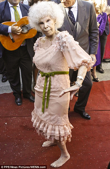 Duquesa of Alba / Billionaire Aristocrat's Seville Palace Opens as Museum / Karen McCann / EnjoyLivingAbroad.com