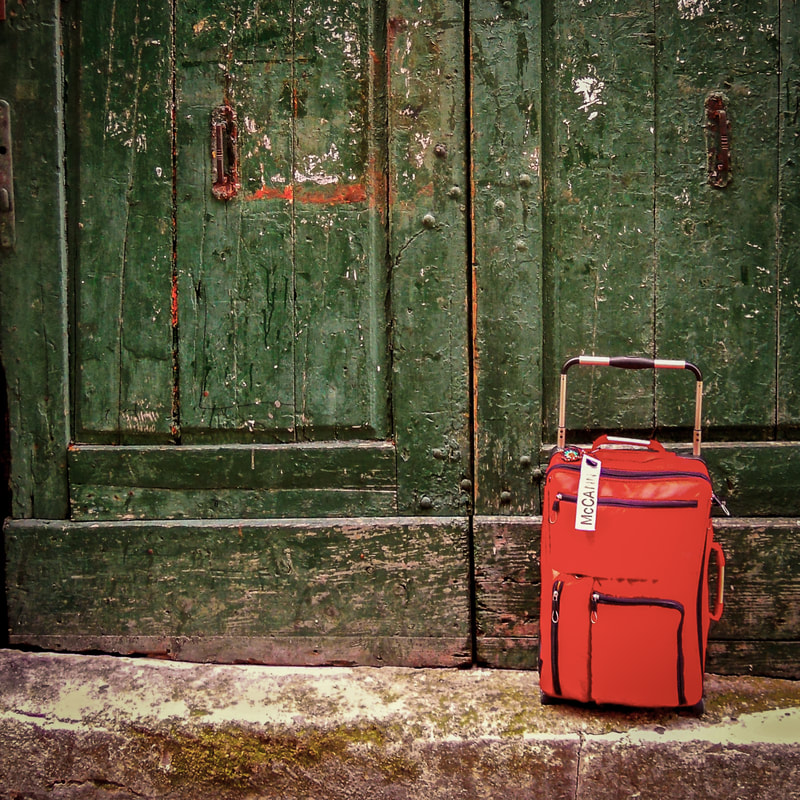 Bestselling packing guide / Pack Light / Lessons Learned for 212 Airbnbs / The Senior Nomads / Karen McCann / EnjoyLivingAbroad.com