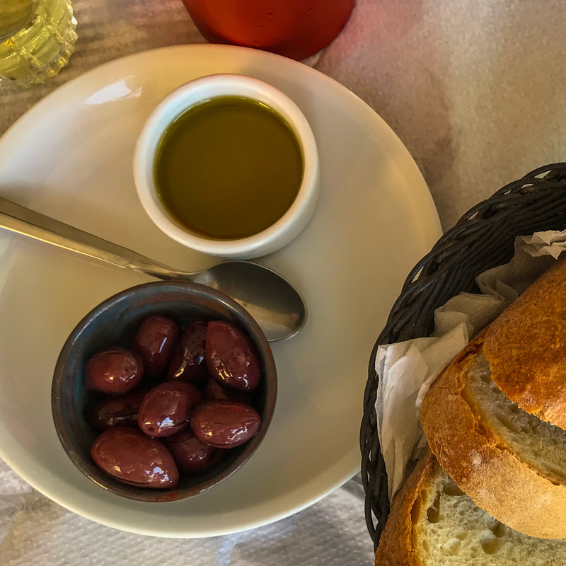 Why olive oil doesn't make you fat / Packing Tips from 161 Days on the Road / Karen McCann / EnjoyLivingAbroad.com