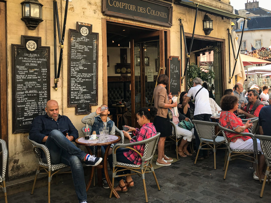 Dijon, France / The Disappearing French Bistro /  Karen McCann / EnjoyLivingAbroad.com