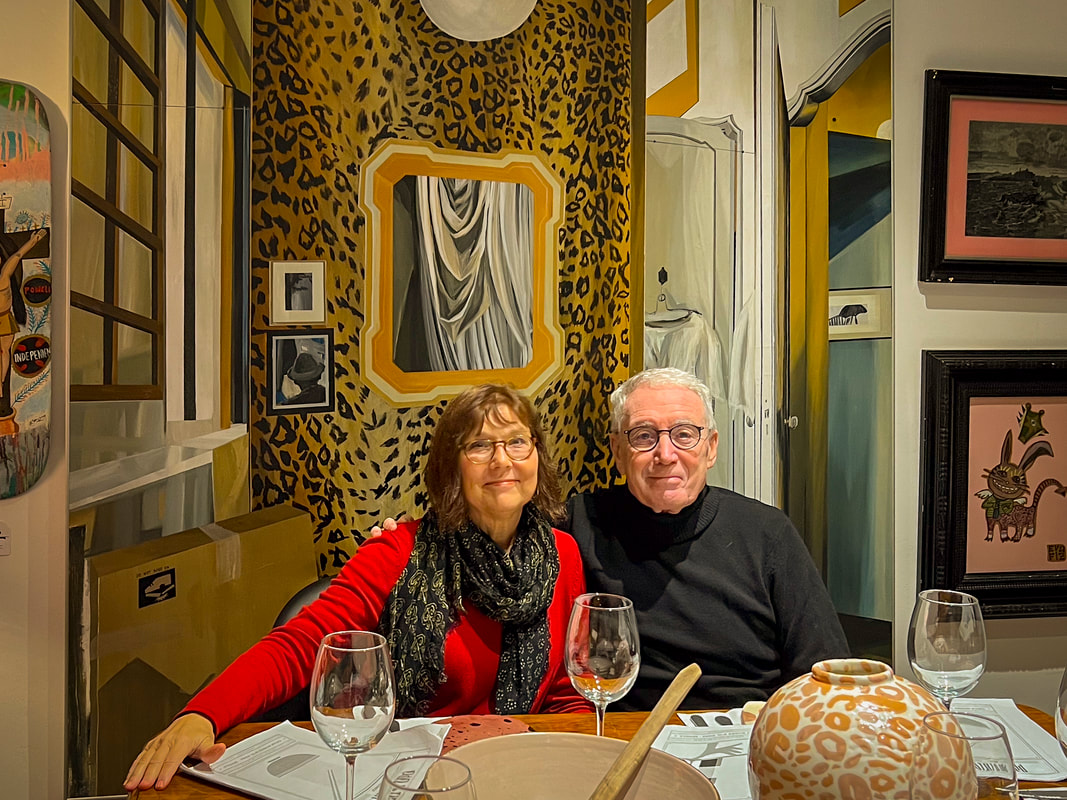 Pan y Circo (Bread & Circus) / Out to Lunch in Seville Spain / Art / Karen McCann / EnjoyLivingAbroad