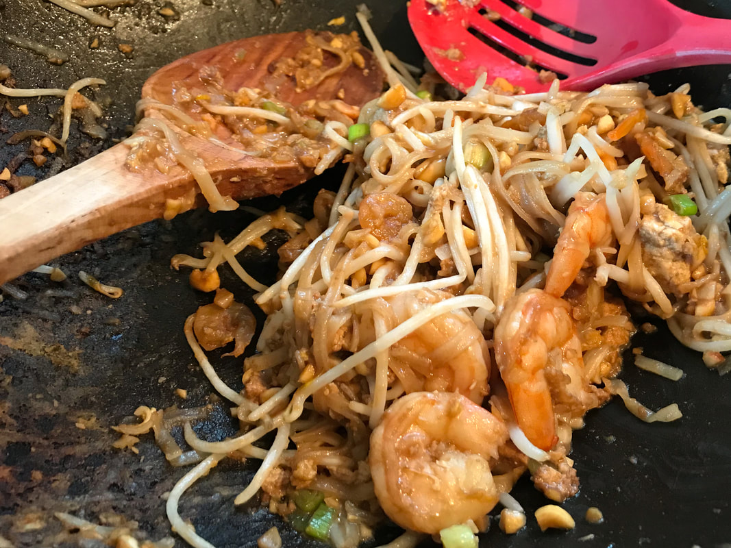 Cuiline / Online Cooking Class: Pad Thai / Karen McCann / Enjoylivingabroad.com