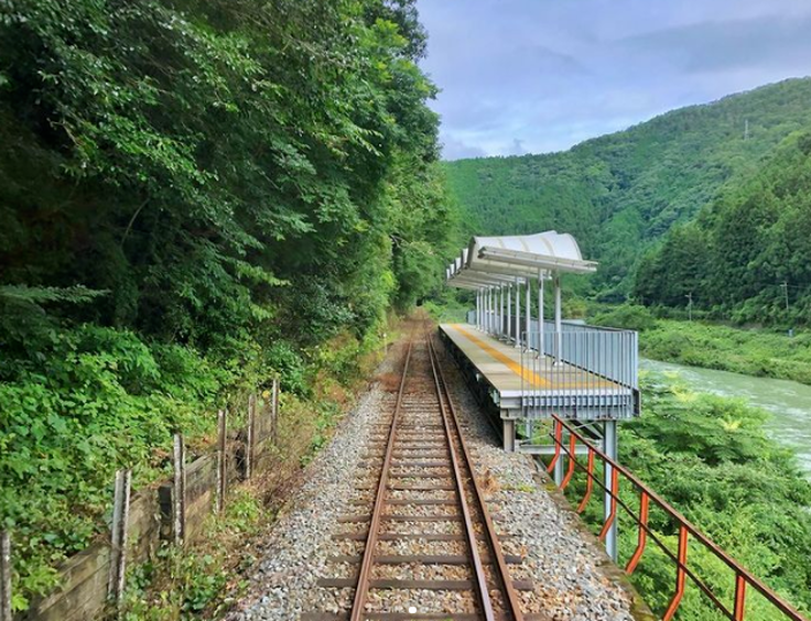 Seiryu Miharashi station, Japan / Stand By Me / Karen McCann / EnjoyLivingAbroad.com