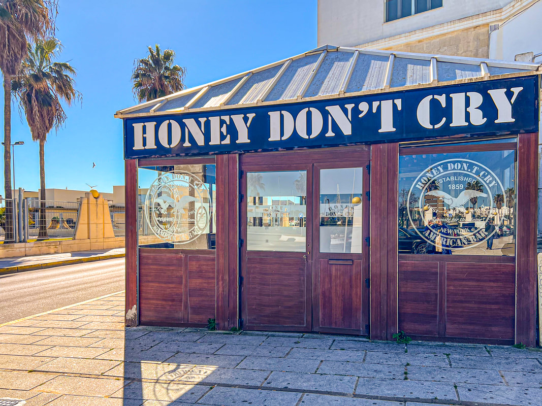 Honey Don't Cry / Rota, Spain / Out to Lunch, Cadiz & Seville, Spain / Karen McCann / EnjoyLivingAbroad.com