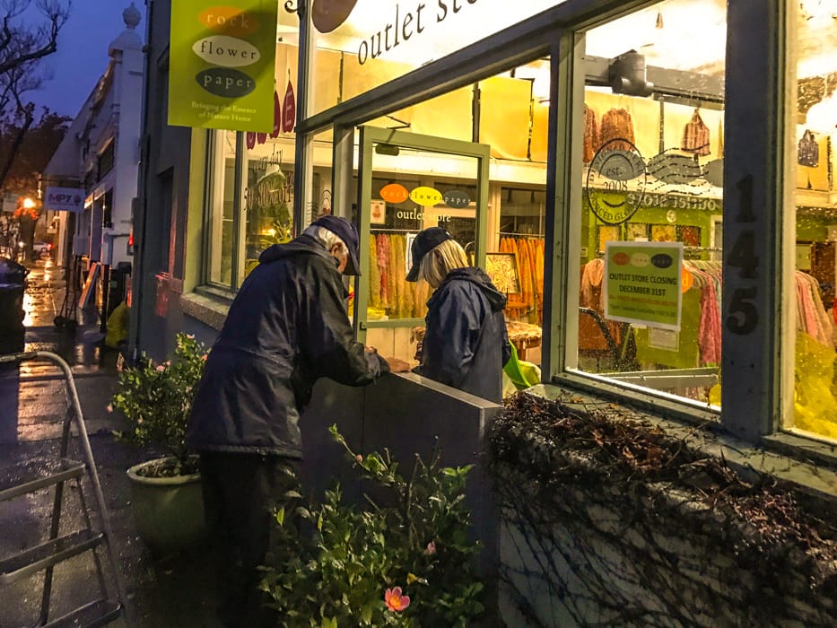 San Anselmo weathers storm / An Expat Home for the Holidays / Karen McCann / enjoylivingabroad.com