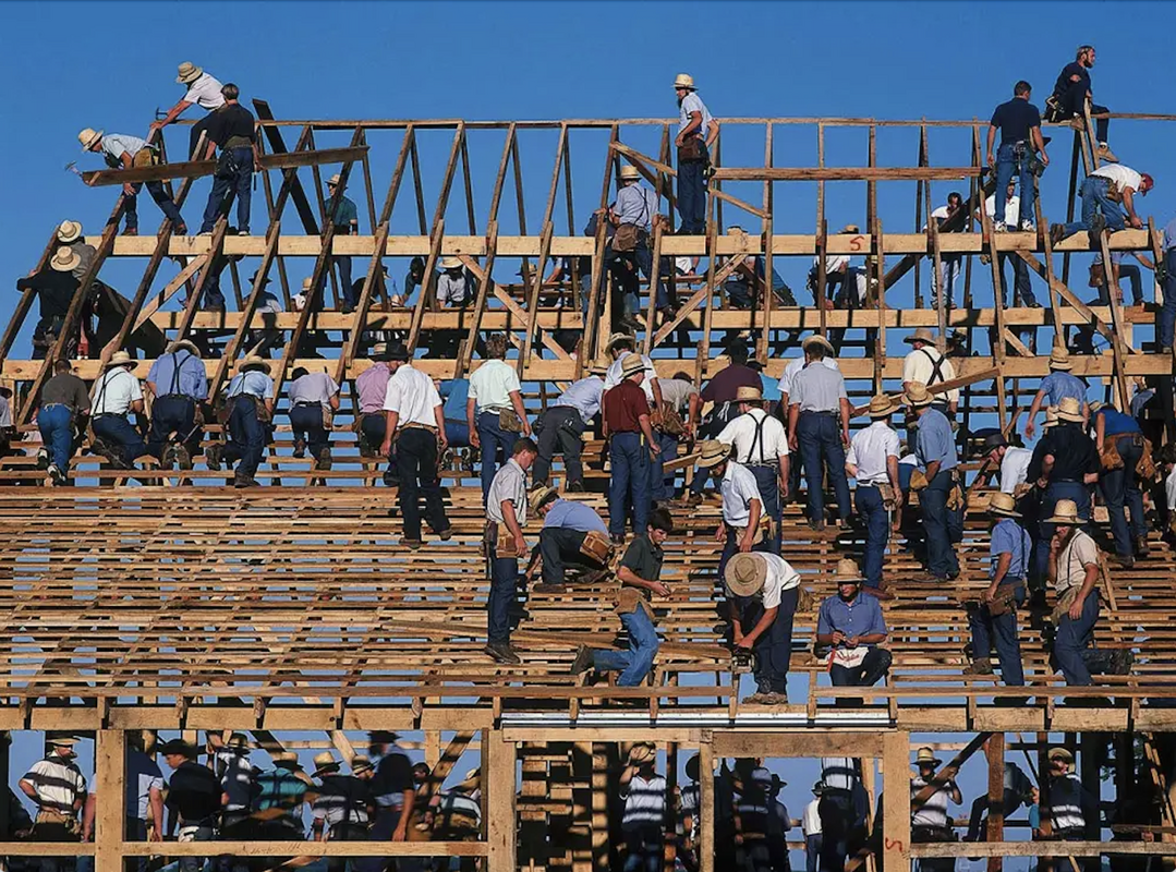 Cohousing, pocket neighborhoods, co-living / Finding Hope / Karen McCann / EnjoyLivingAbroad.com
