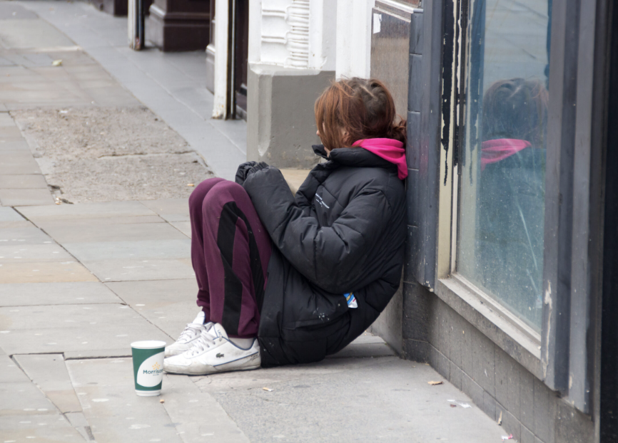Homeless teens need Second-Hand Furniture / Finding Hope / Karen McCann / EnjoyLivingAbroad.com