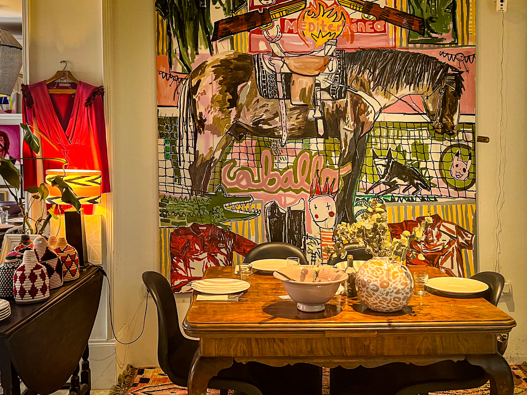 Pan y Circo (Bread & Circus) / Out to Lunch in Seville Spain / Art / Karen McCann / EnjoyLivingAbroad