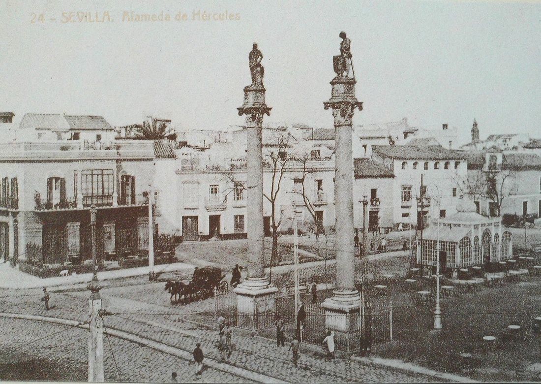 Alameda de Hercules, Seville / Seville Legends Tour / Karen McCann / EnjoyLivingAbroad.com