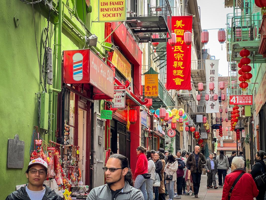 Cheap & cheerful San Francisco / Chinatown / Karen McCann / enjoylivingabroad.com