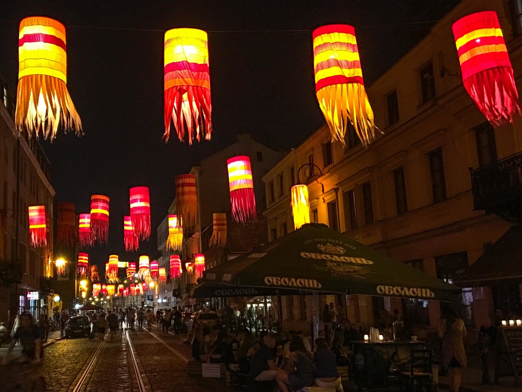 Praga street fair / Warsaw: You Can't Always Get What You Want / Karen McCann / EnjoyLivingAbroad.com