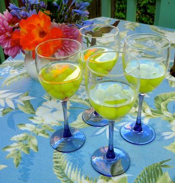 What to serve with paella / How to Make Perfect Paella / Spanish cooking / Seville / Karen McCann / EnjoyLiivingAbroad.com